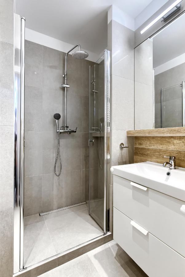 City Centre Modern Apartment Poznan Free Parking מראה חיצוני תמונה